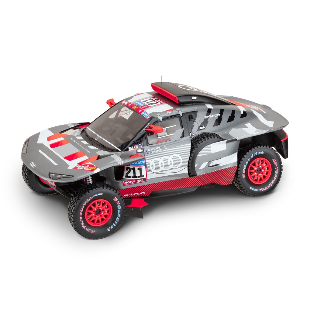 Audi RSQ e-tron modellautó, Dakar 2023, Ekström/Bergkvist, 1:18 méretarány