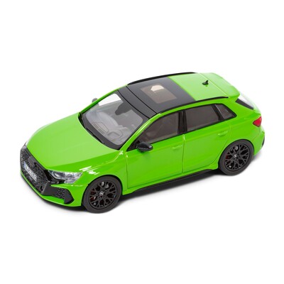 Audi RS 3 Sportback PA modellautó, 1:43 méretarányban, Kyalami-zöld 
